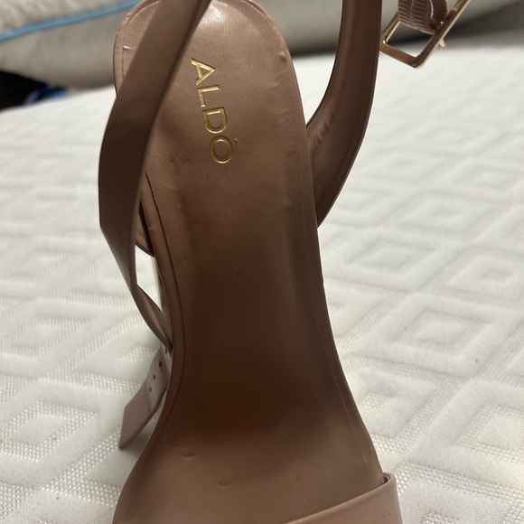 Aldo Nude Heels - Picture 6 of 6